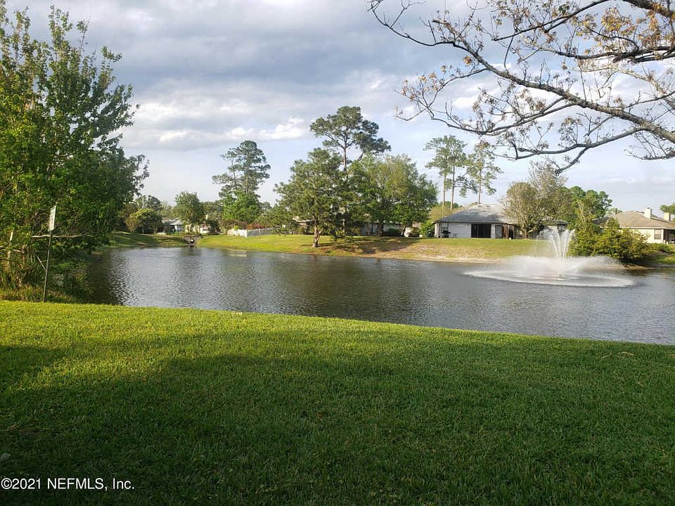 2nd image of 2413 Ironstone Dr W