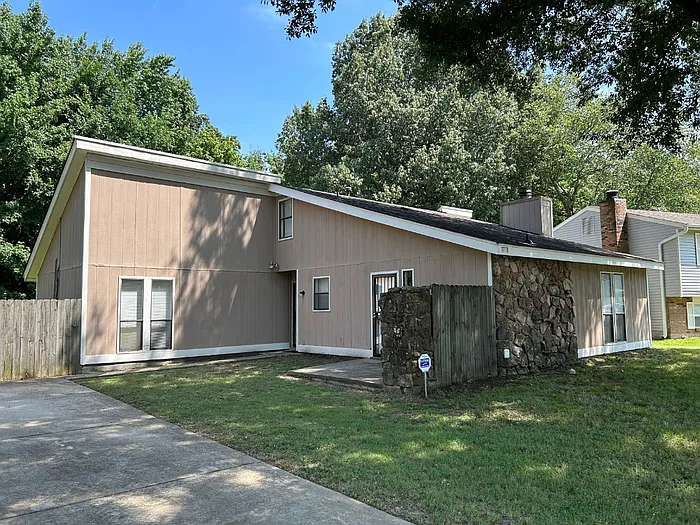 3778 Kennings Dr