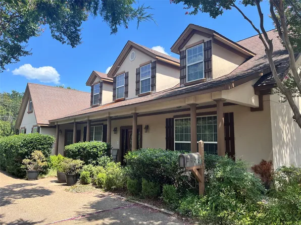 2720 Oates Dr, Mesquite, TX 75150