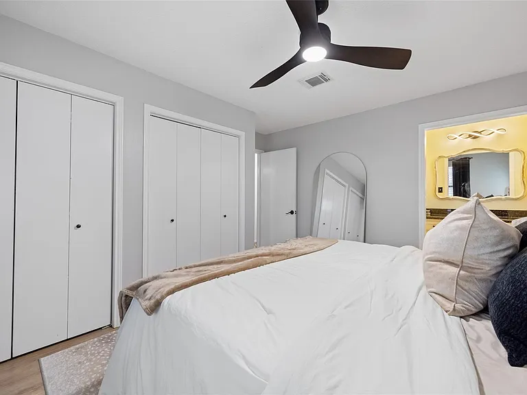1114 Tiki Dr — Photo 20