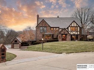 2906 S 97th Cir, Omaha, NE 68124