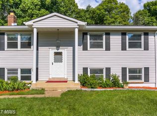 13619 Lindendale Rd, Woodbridge, VA 22193