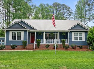 302 Rodmans Rd, Washington, NC 27889