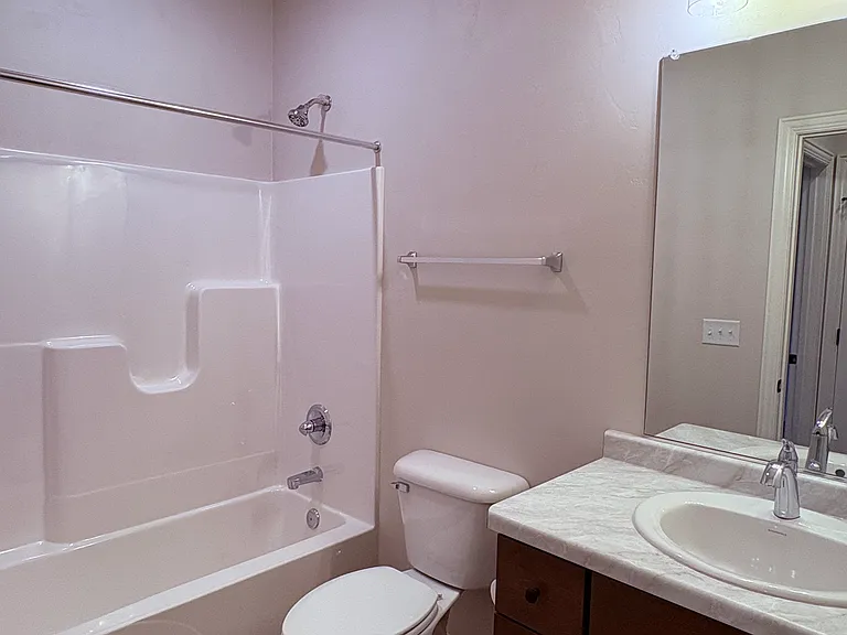 3303 Ridgecrest Ln — Photo 8