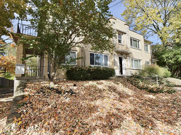 5739 Montgomery Rd #3 — Photo 2