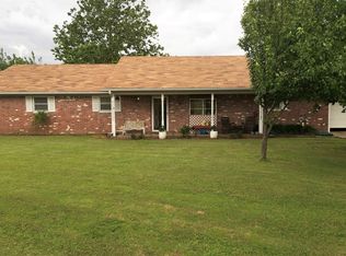 14495 N Skyline Dr, Okmulgee, OK 74447