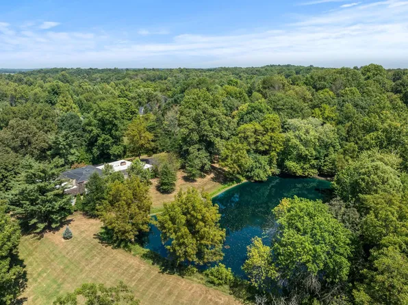 4210 Deepwood Dr, Henderson, KY 42420