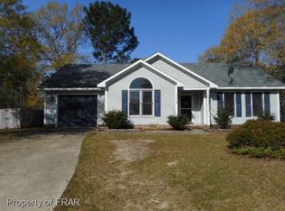 129 E Twelve Oaks Rd, Raeford, NC 28376