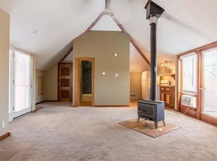 6233 1/2 Hannett Ave NE, Albuquerque, NM 87110