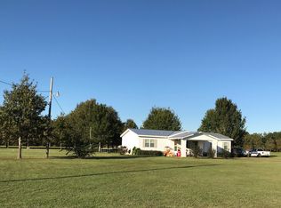 33 Cooper Ln, Oak Ridge, LA 71264