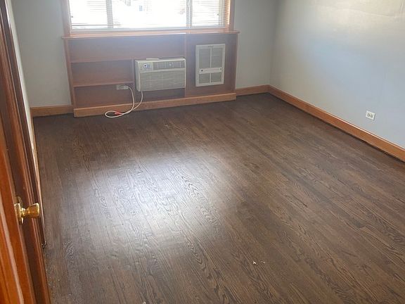 2nd image of 9200 S Spaulding Ave #3A