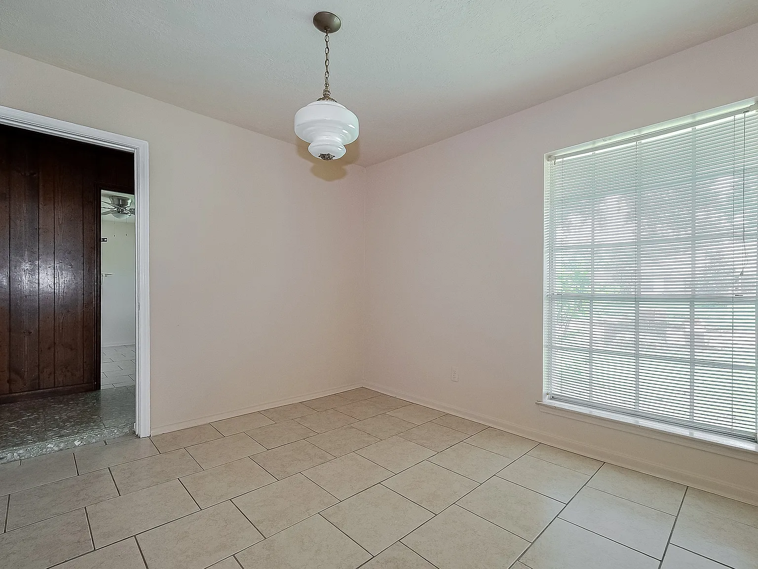 9126 Willow Meadow Dr — Photo 3
