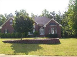 5213 Fieldspring Ln, Covington, GA 30014