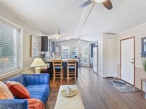 Updated flooring throughout.>