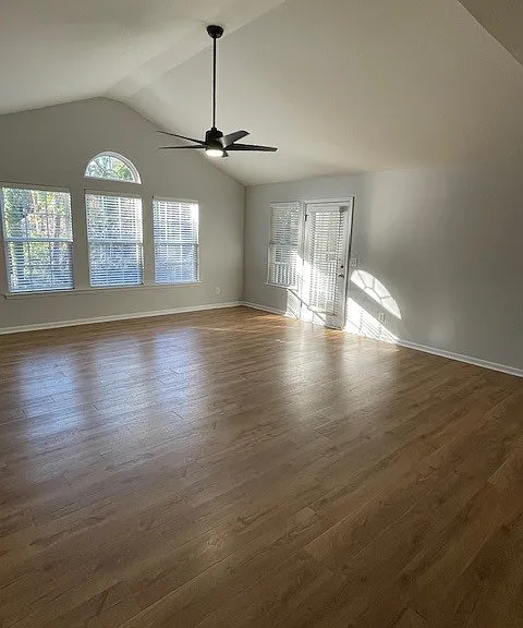 38 E Woodhaven Dr — Photo 9