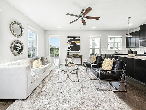 3rd image of 239 Claremont Ave #101