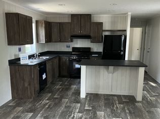 101 Nicholas Dr, O'Fallon, IL 62269