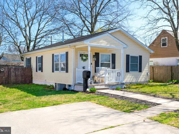 613 Greenwich Ave, Paulsboro, NJ 08066