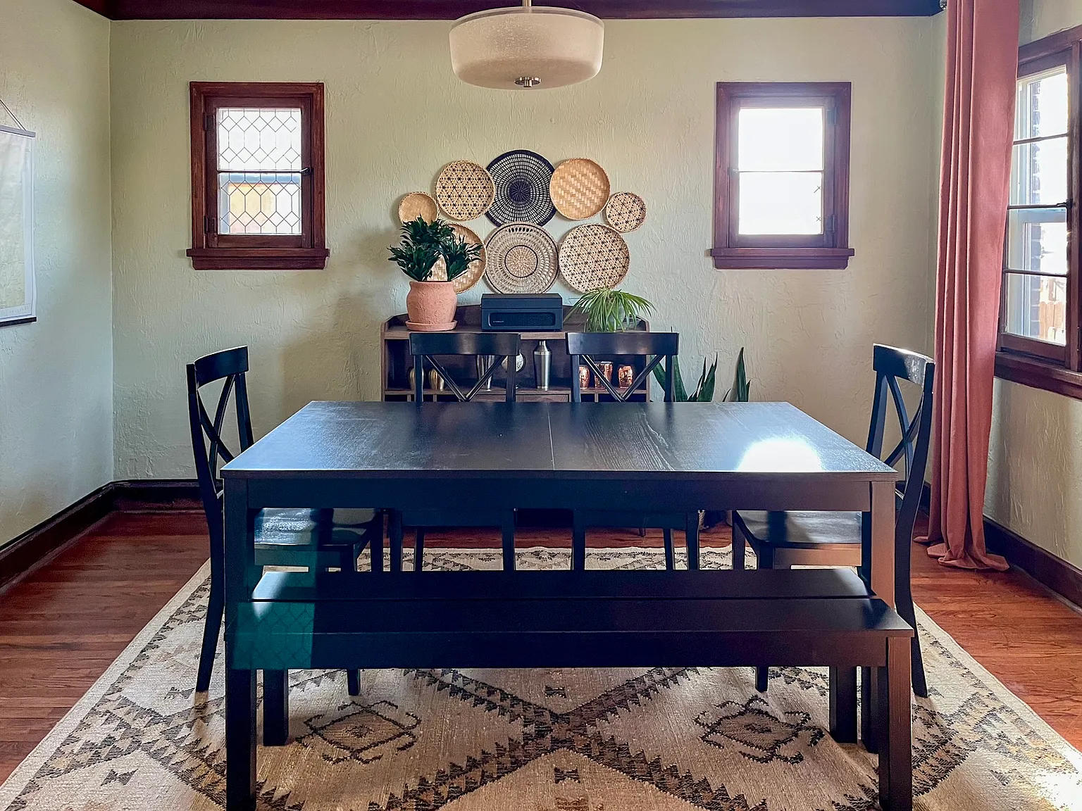 2 bed, 1354 sqft, $3,295 — Photo 3