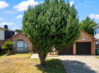 7100 Frost Ln, Denton, TX 76210