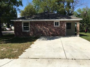 318 Harvey Ave, Baytown, TX 77520