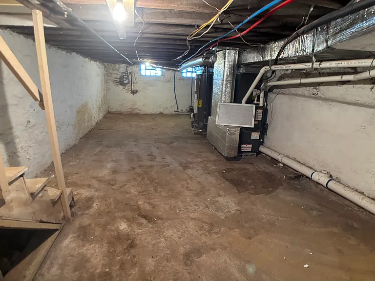 2054 E Ann St — Photo 14