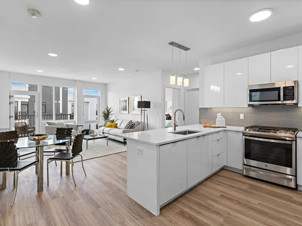 5711 John F Kennedy Boulevard image 3 of 28