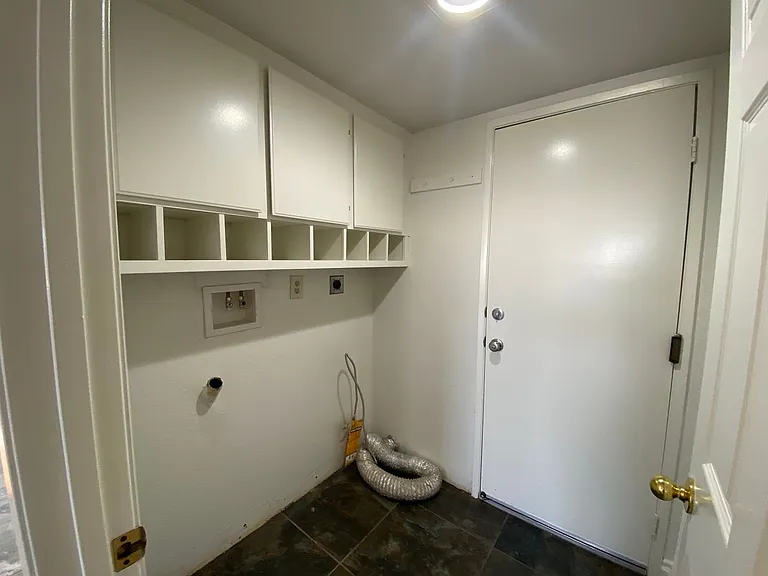 2315 Birdie St — Photo 23