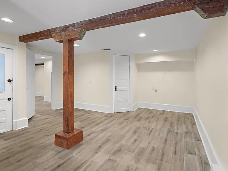 5815 S Robertson St — Photo 17
