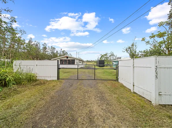 11-3635 Plumeria St, Mountain View, HI 96771