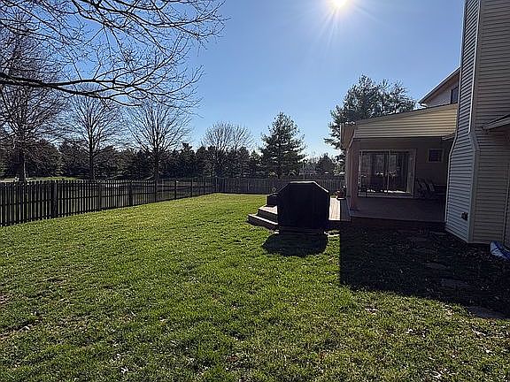 5th image of 101 Winchester Ln