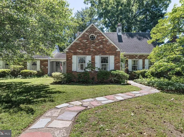 421 W Elma Ave, Laurel Springs, NJ 08021