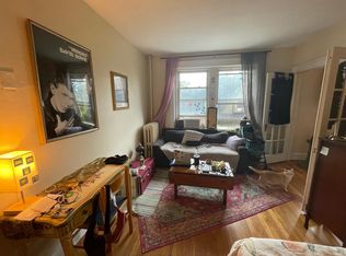 6 Agassiz St APT 3, Cambridge, MA 02140