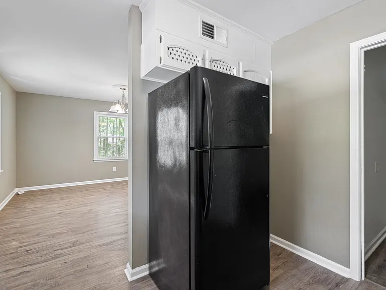 3212 Westbrook Dr #100 — Photo 15