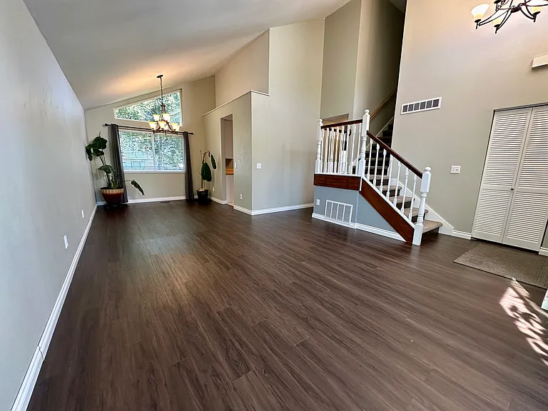 760 Hunt Cir — Photo 6