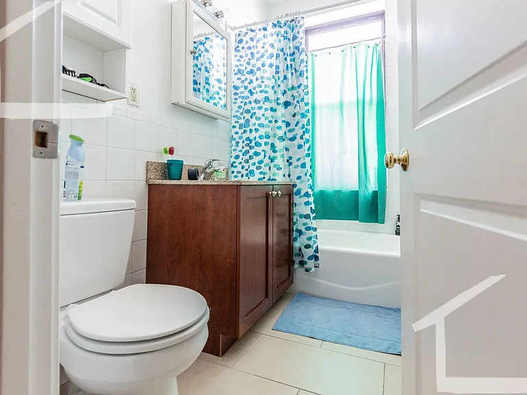 1360 Commonwealth Ave #5D — Photo 2