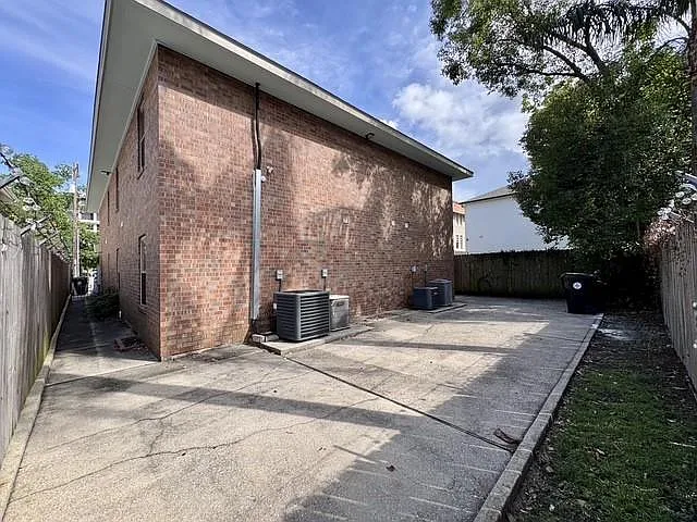 1024 Audubon St — Photo 18