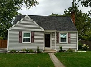 25 Modena Dr, Warwick, RI 02886