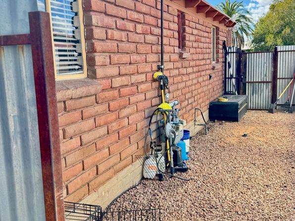 tucson-arizona-448592735 picture