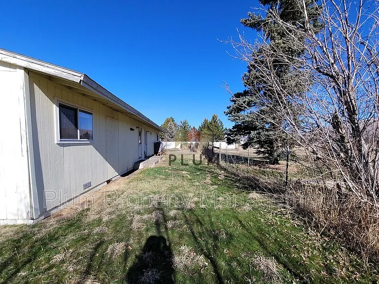 34504 Morigeau Rd #B — Photo 7