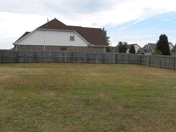 5686 Wolf Pack Drive, Arlington, TN 38002