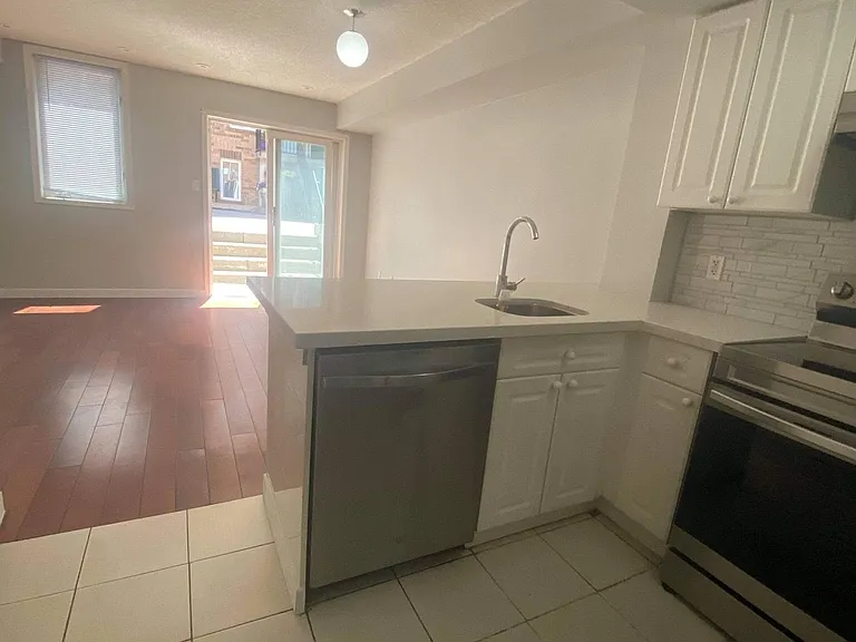1530 Weston Rd #116 — Photo 6