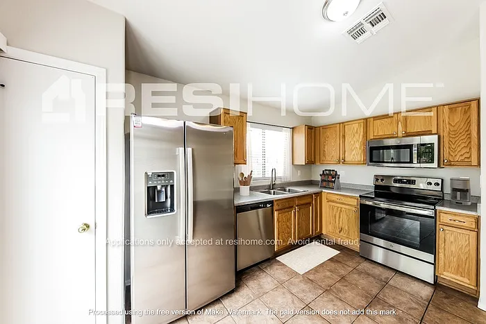 6504 W West Wind Dr — Photo 2