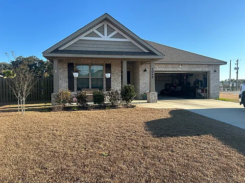 1048 Pheasant Cir Photo 1