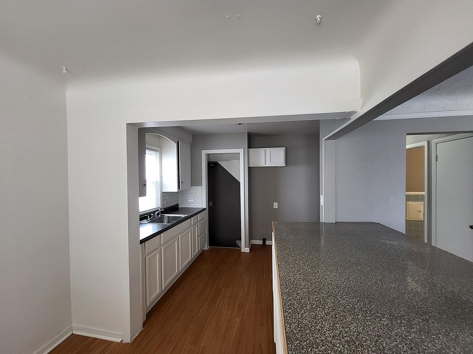 4177 Hubbard Ave, photo 6