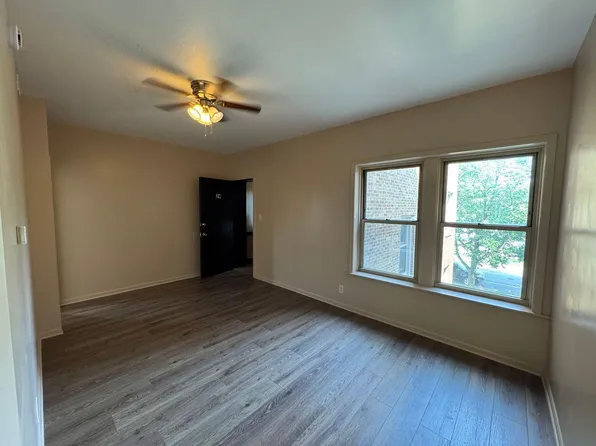10214 S Doctor Martin Luther King Jr Dr #3W, Chicago, IL 60628