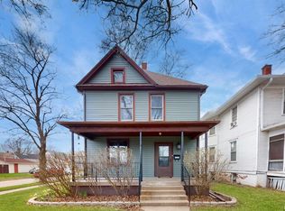 1925 15th St #A, Moline, IL 61265