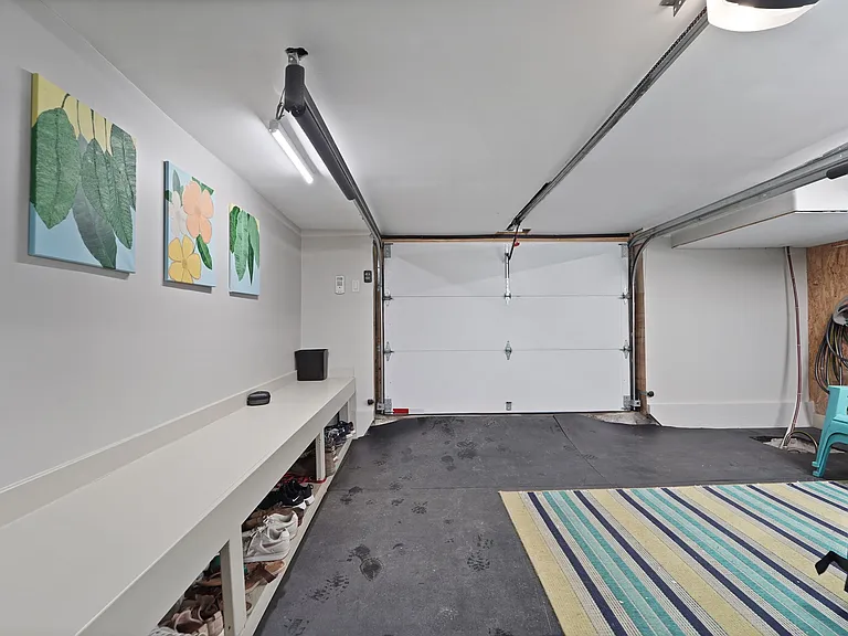 334 Broad St — Photo 20