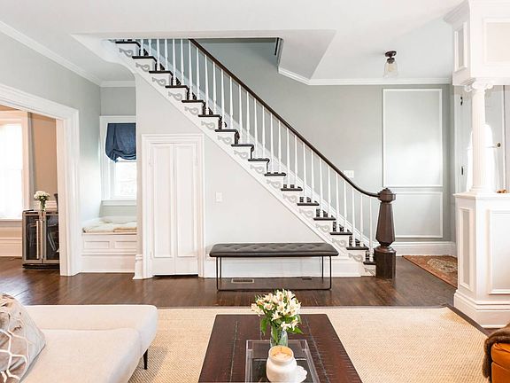 5th image of 108 Park St