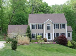 14 Davis Rd, Oxford, CT 06478